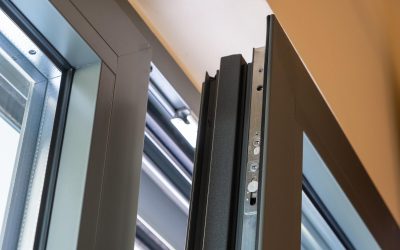 Alumínium ablak szigetelés – hogyan javítható a huzat és a hőveszteség?